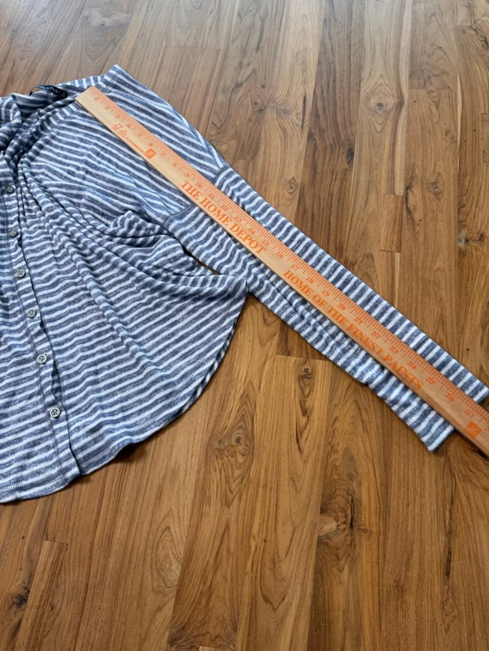 Abercrombie & Fitch Cardigan Sweater Women’s Small Striped